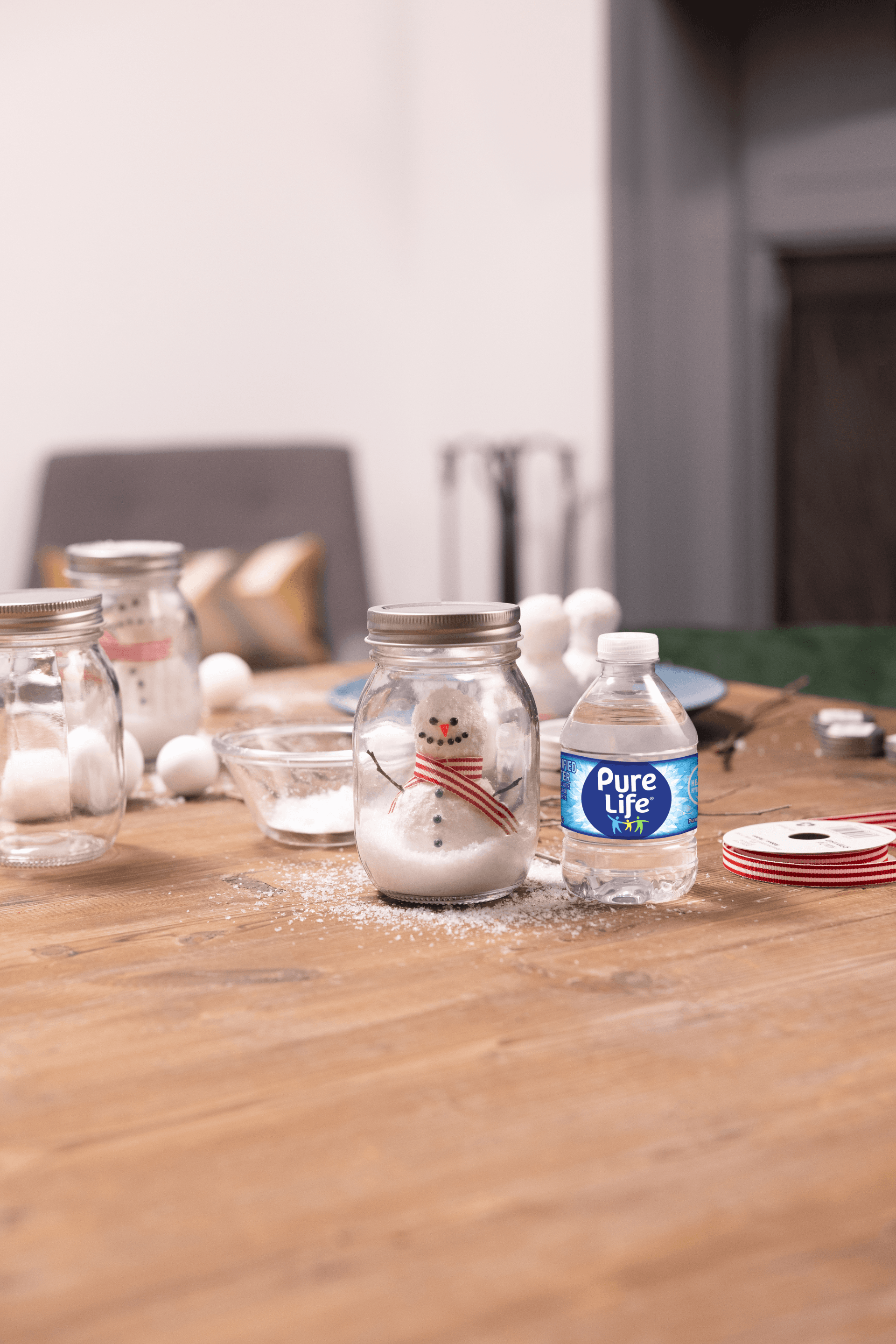 snowman snow globe